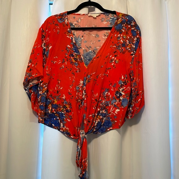 Floral Print Tie Front Kimono Sleeve Blouse - Picture 3 of 4